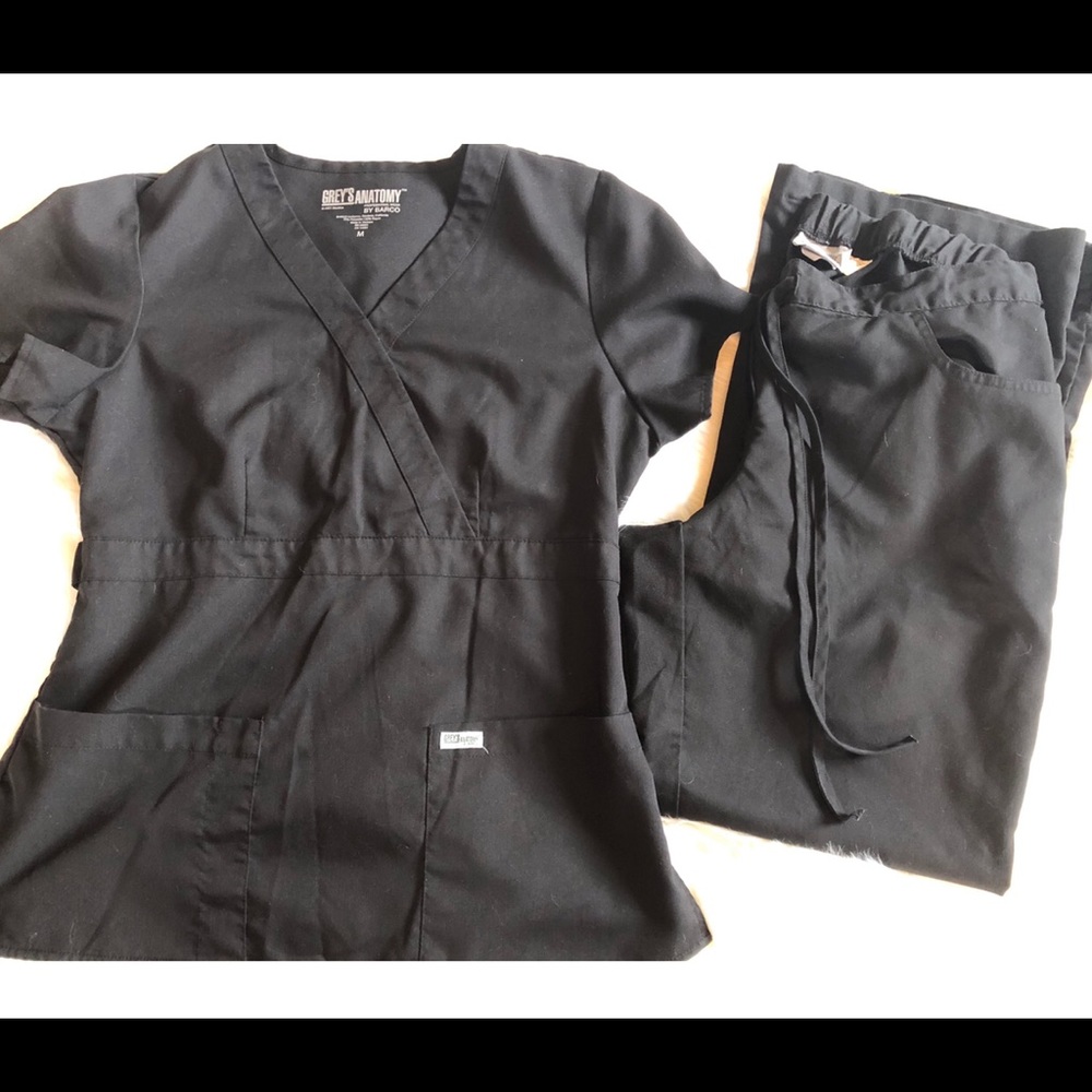 Grey’s Anatomy scrub set